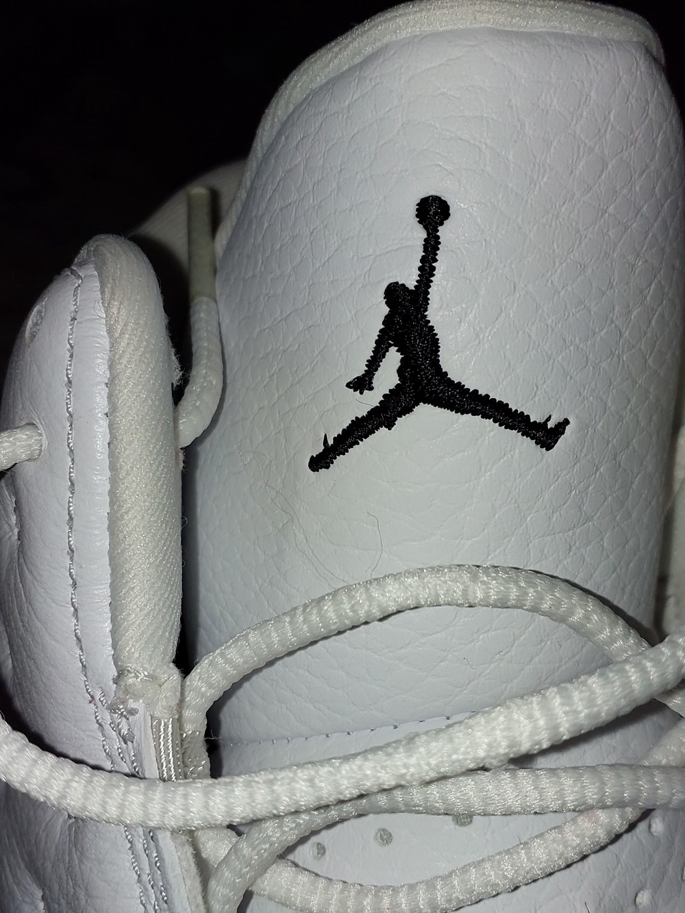 Nike Air Jordan 13 Retro White/Black Varsity Red CHICAGO 2010 - Picture 7 of 16